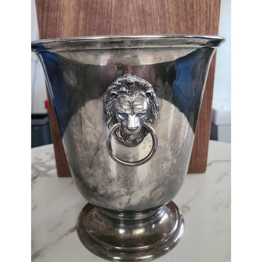 REED and BARTON 2229 Silverplated LION HEAD Champagne Ice Bucket No Liner